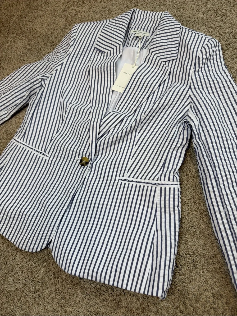 NWT Free Assembly Seersucker Blazer | Small Blue & White Striped Coastal Classic - Picture 6 of 9